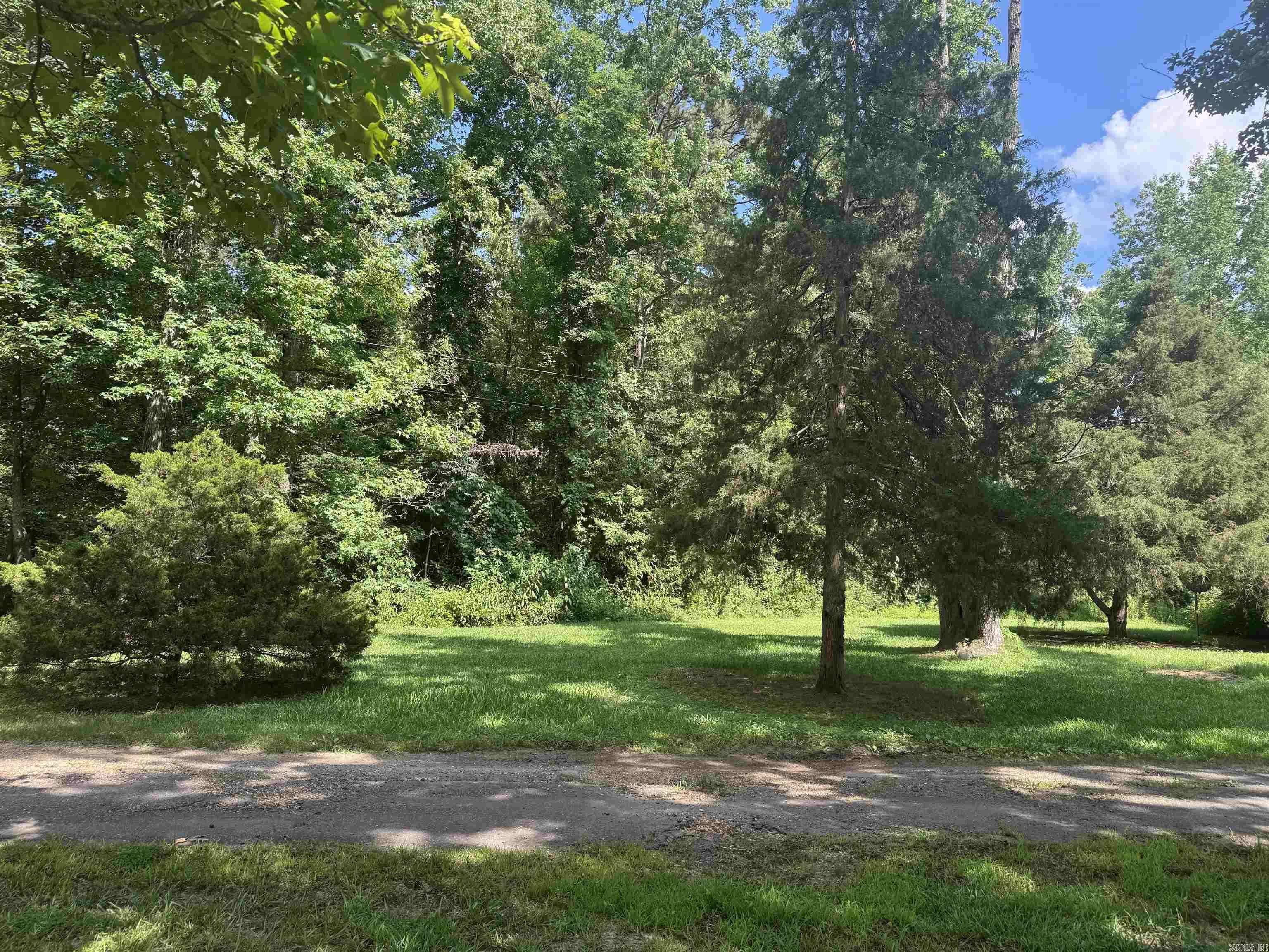 Rison, AR 71665,540 HERITAGE DR