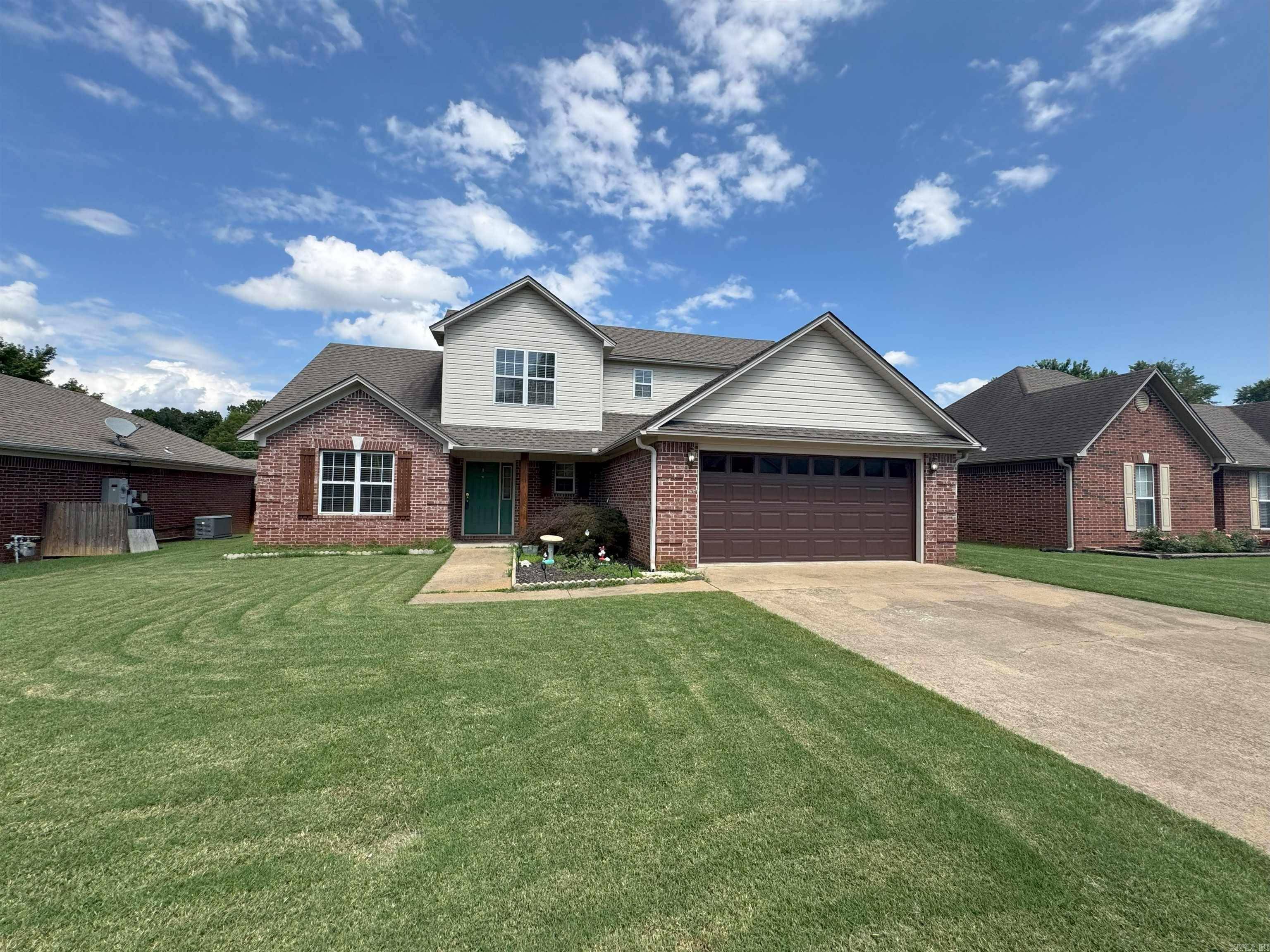 208 Crain Drive, Searcy, AR 72143