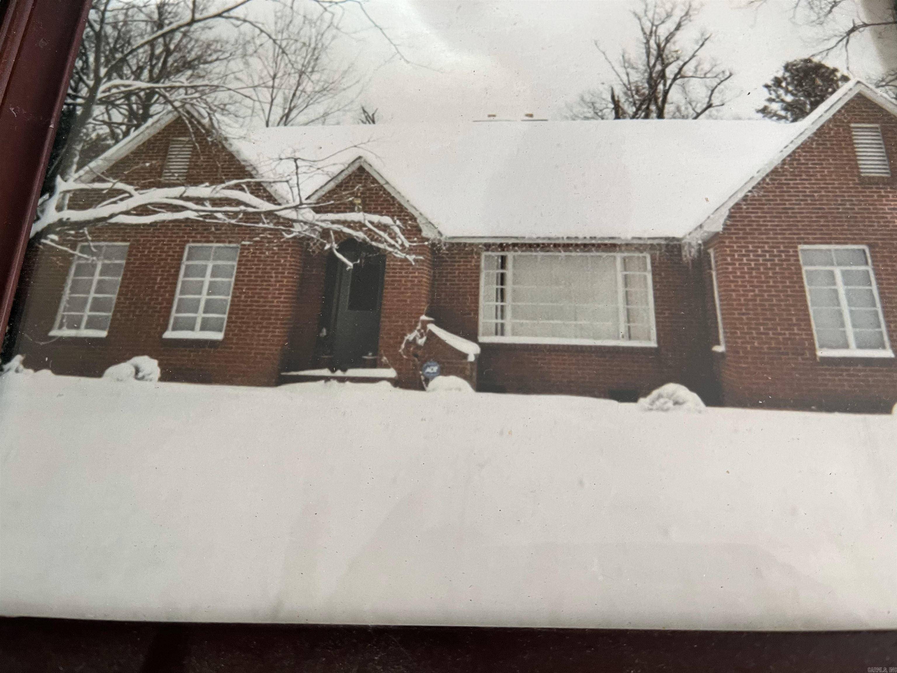 Gurdon, AR 71743,236 Curtis Road