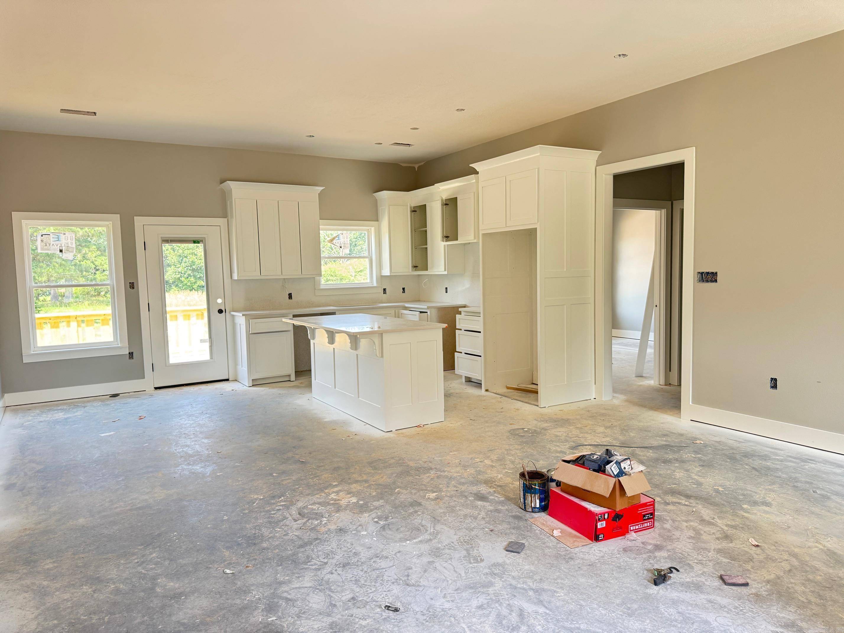 Greenbrier, AR 72058,19 Mountain Grove