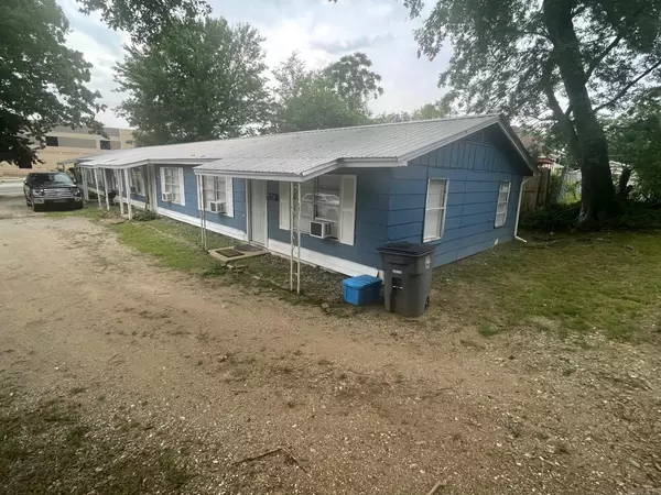 Hot Springs, AR 71901,319 Silver St