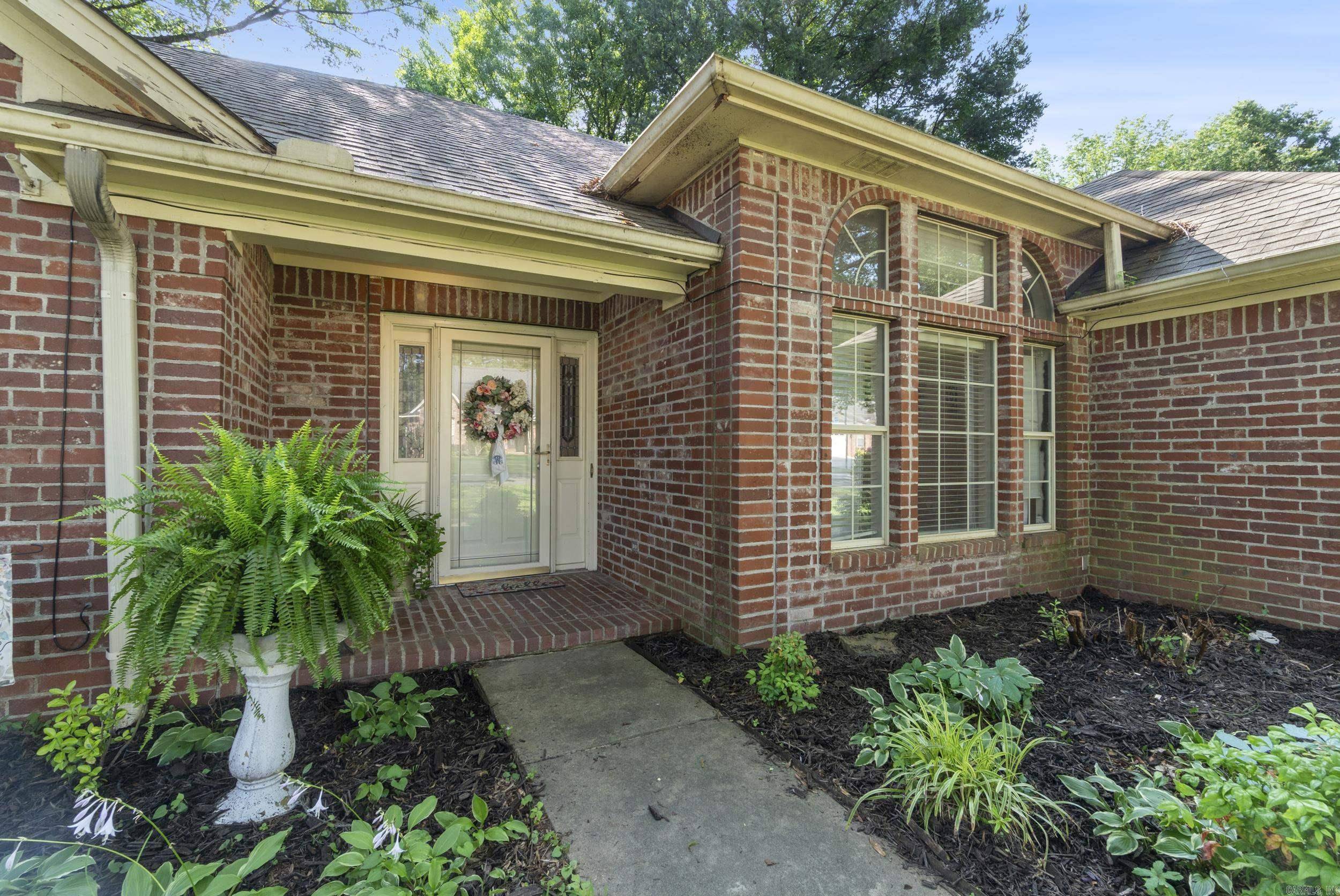 Conway, AR 72034,630 Bonnie Lane