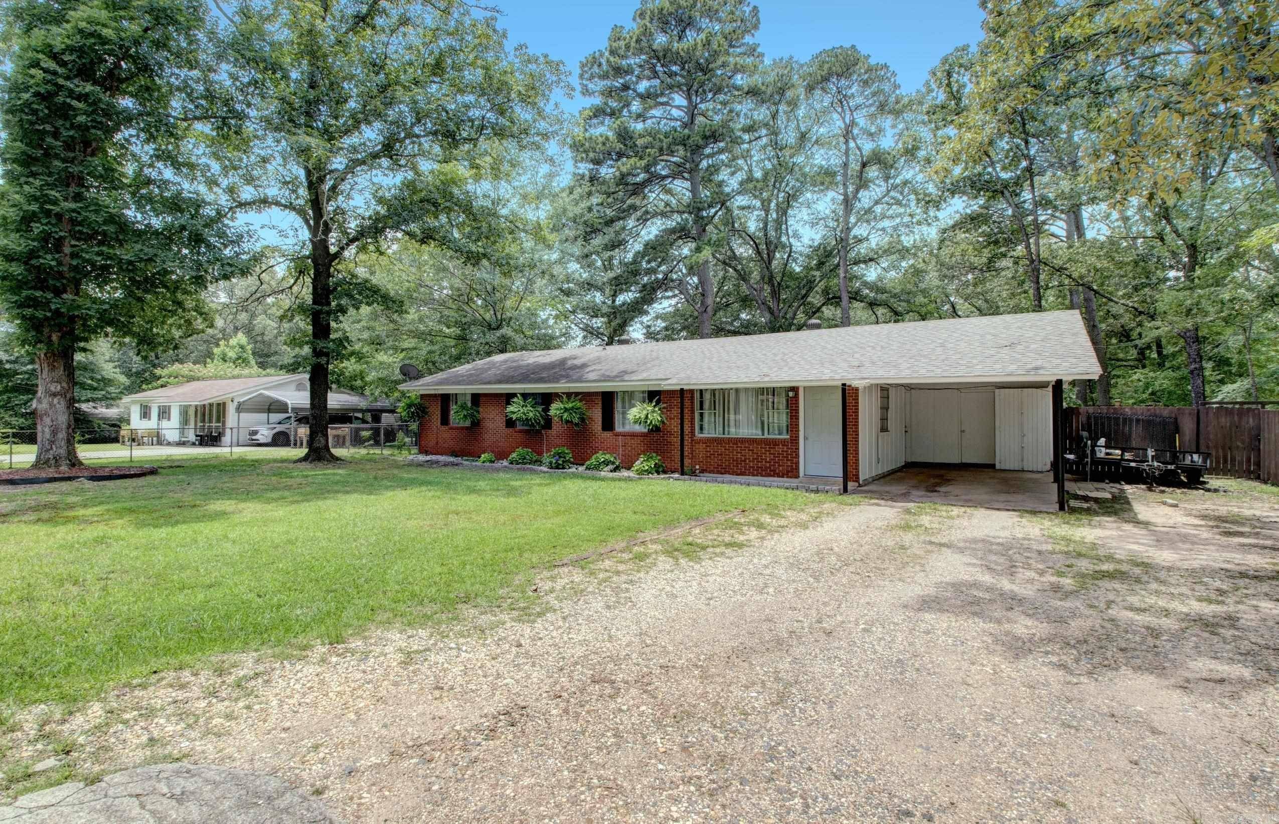 White Hall, AR 72602,912 West Street