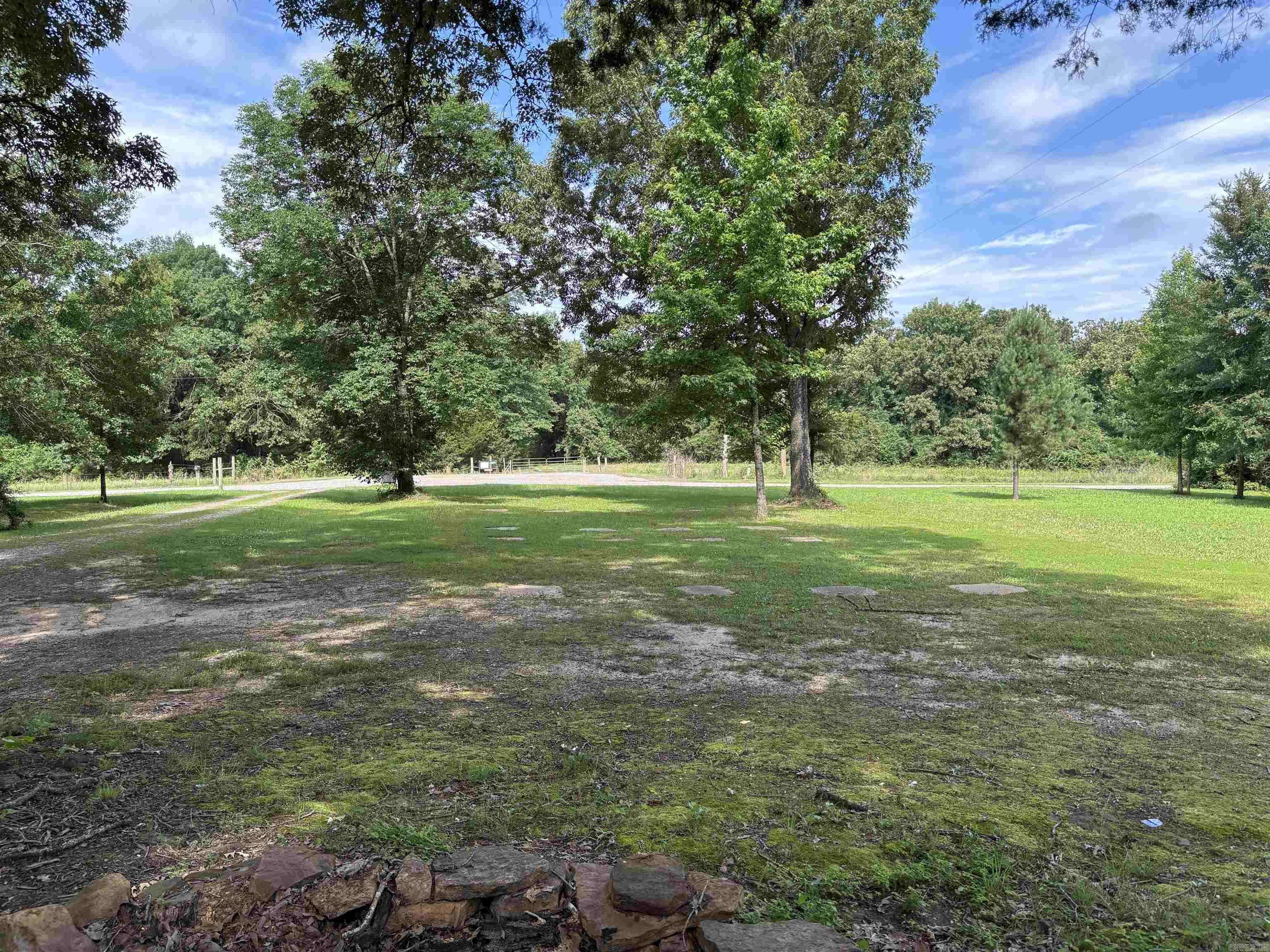 Searcy, AR 72143,Address not disclosed