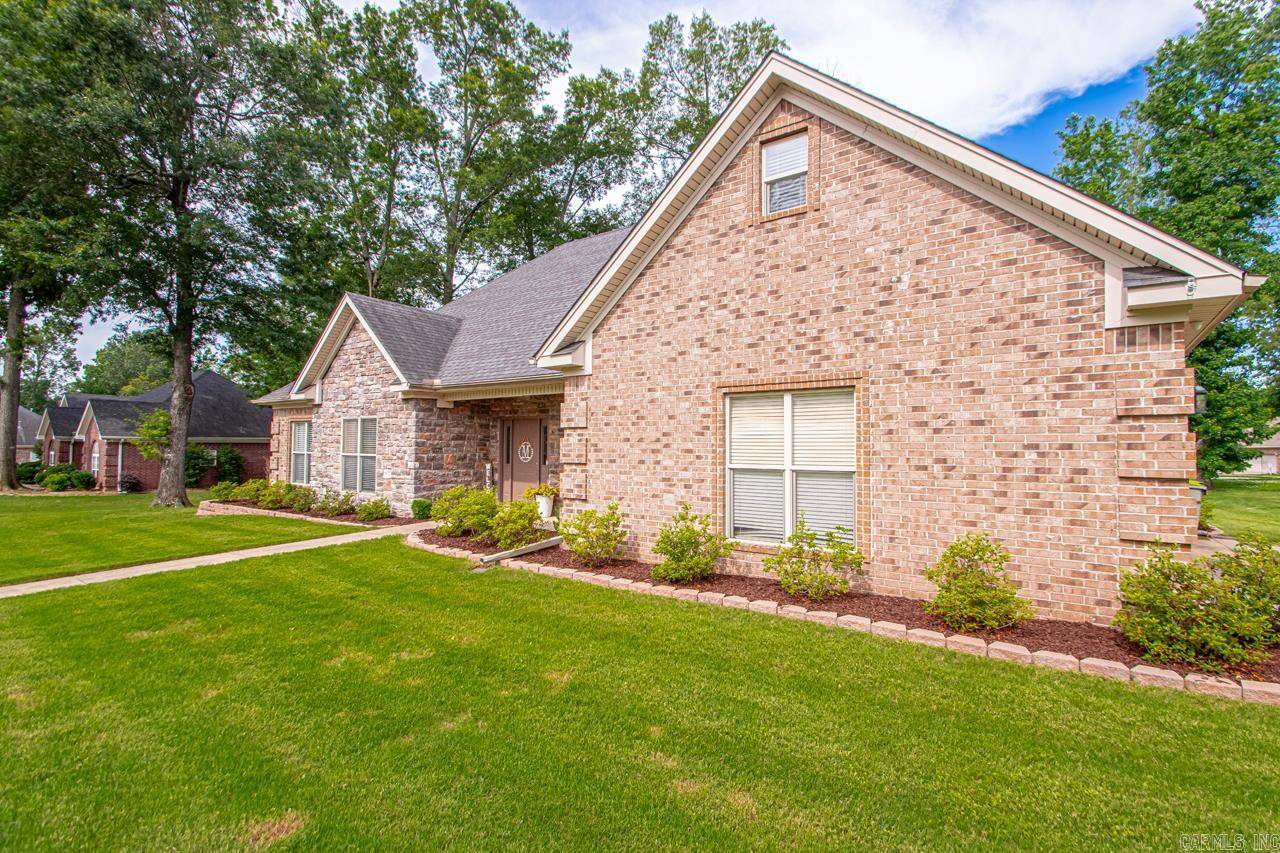 Benton, AR 72015,128 SILVER SPRINGS Drive