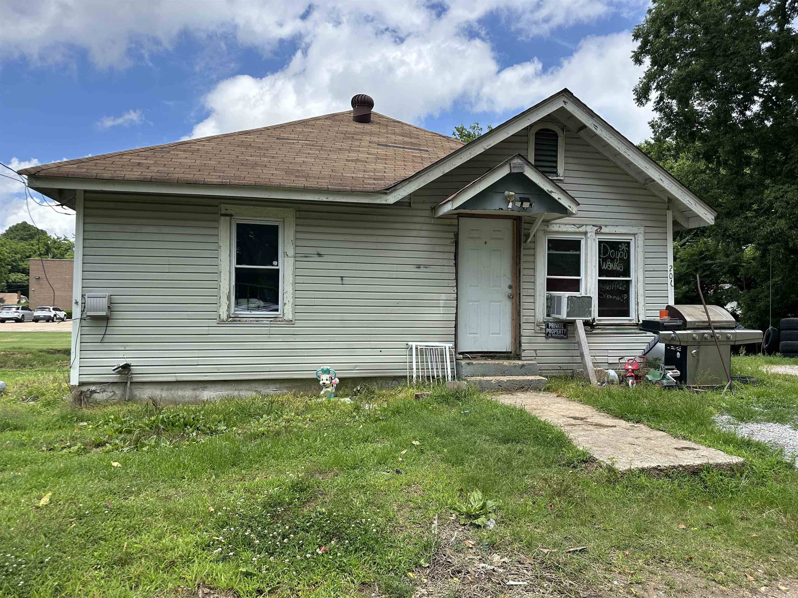 206 Center Street, Harrisburg, AR 72432
