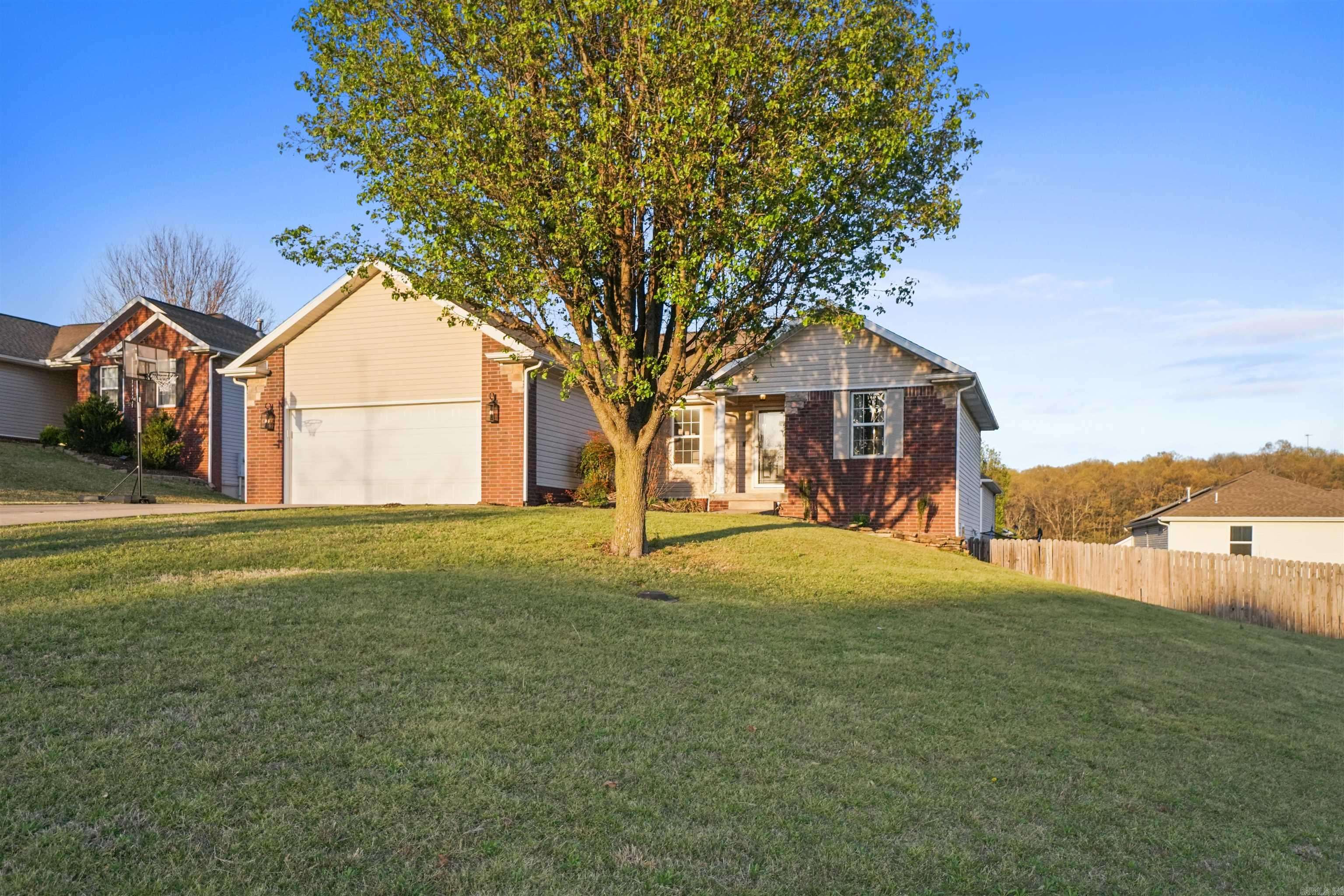 1905 Highgrove Rd., Harrison, AR 72601