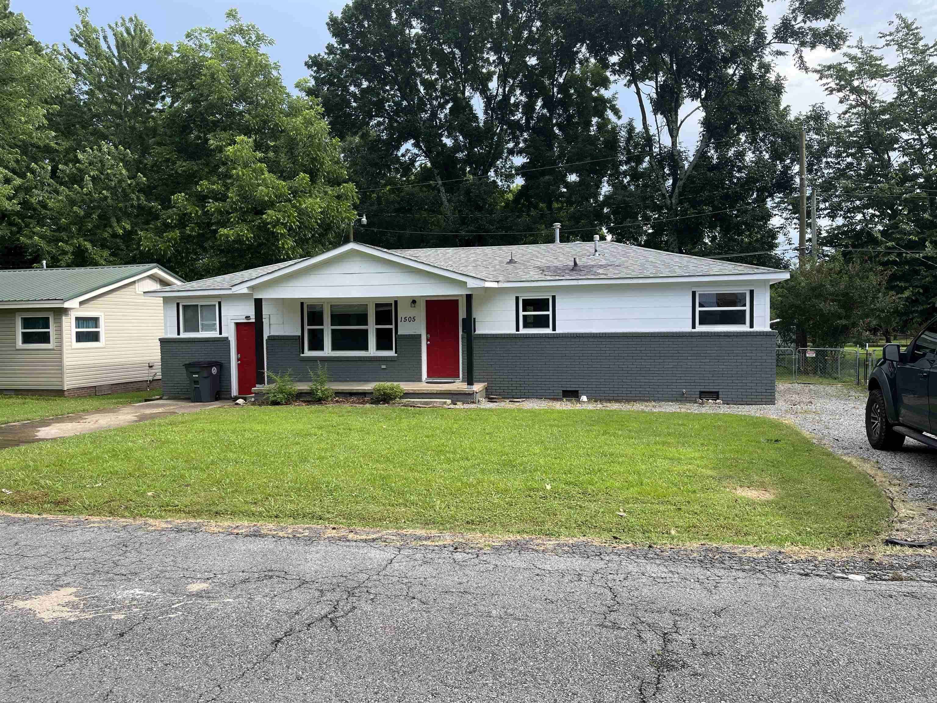 1505 W Park Avenue, Searcy, AR 72143