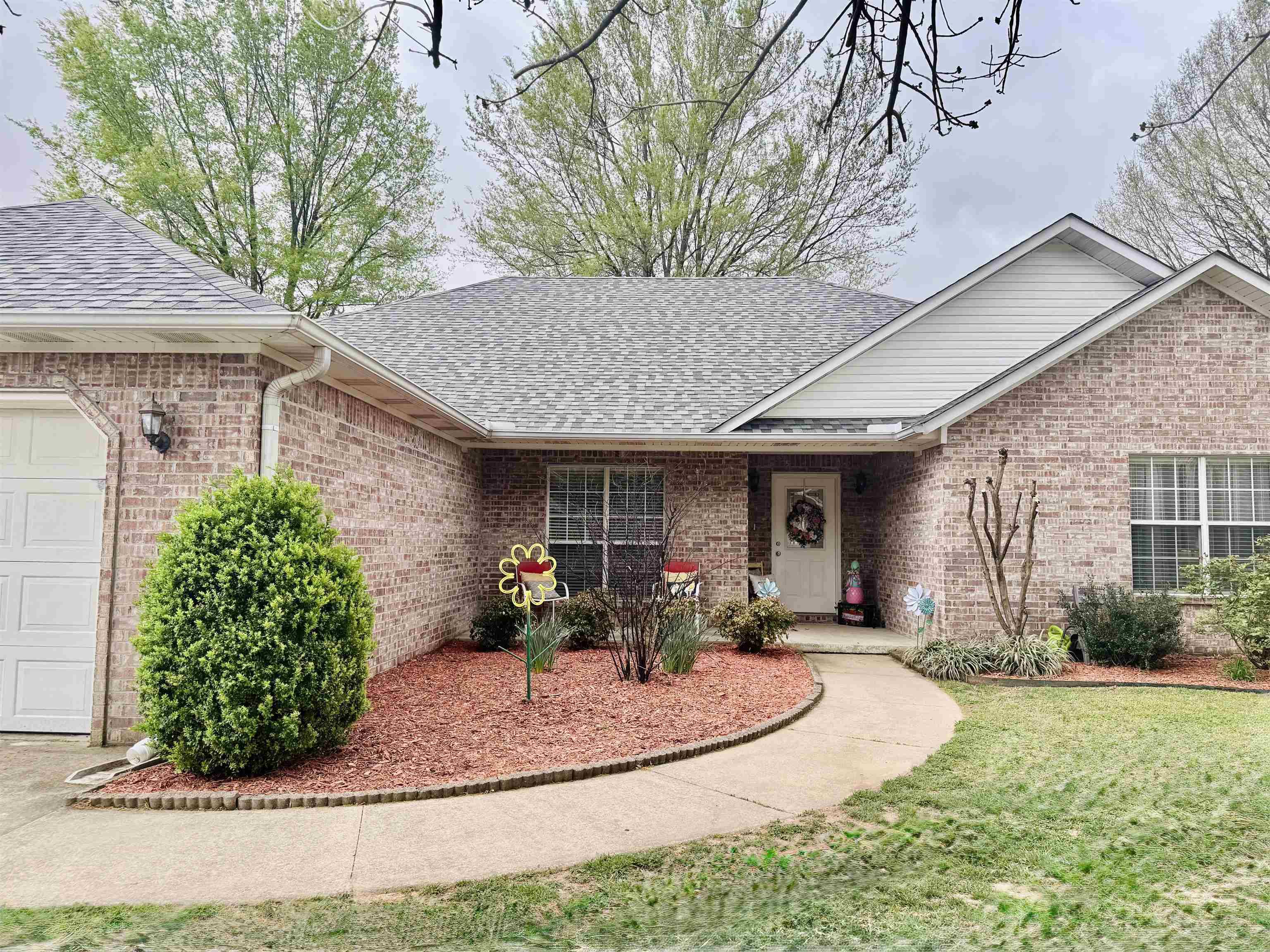 Paragould, AR 72450