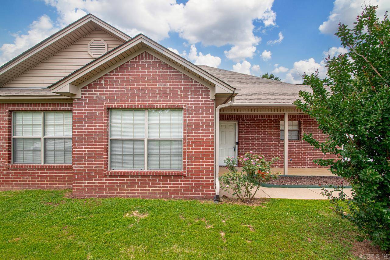 13875 Cherry Glen Cove, Alexander, AR 72002