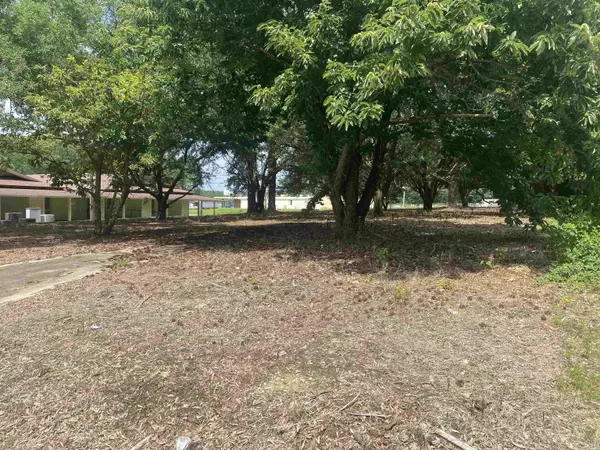 000 Elm St, Crossett, AR 71635