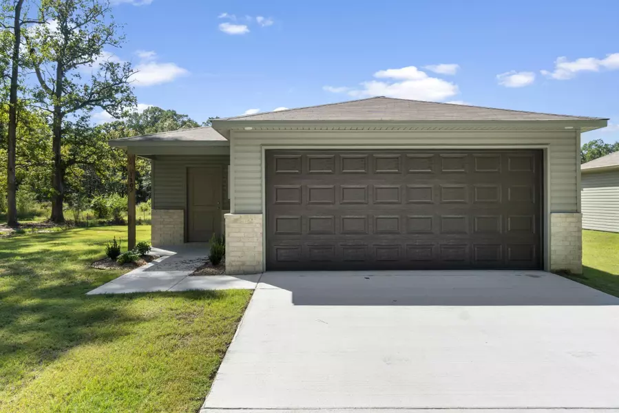 1302 Maple Street, Haskell, AR 72015