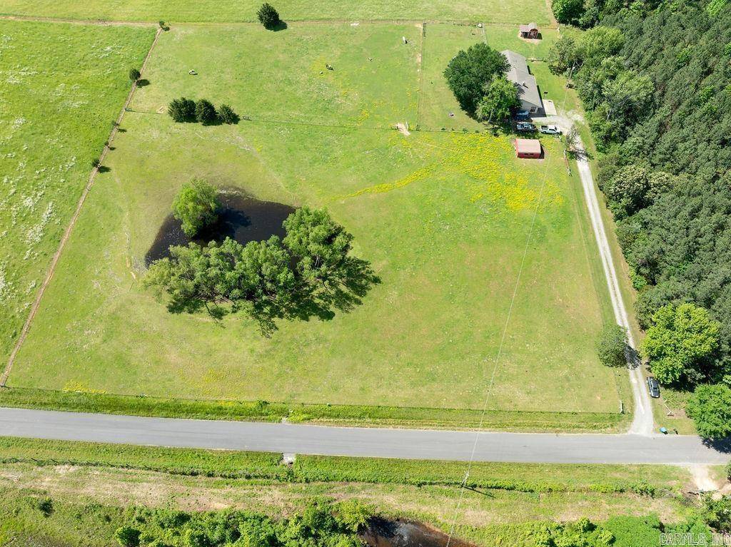 212 Wolf Branch Road, Greenbrier, AR 72058