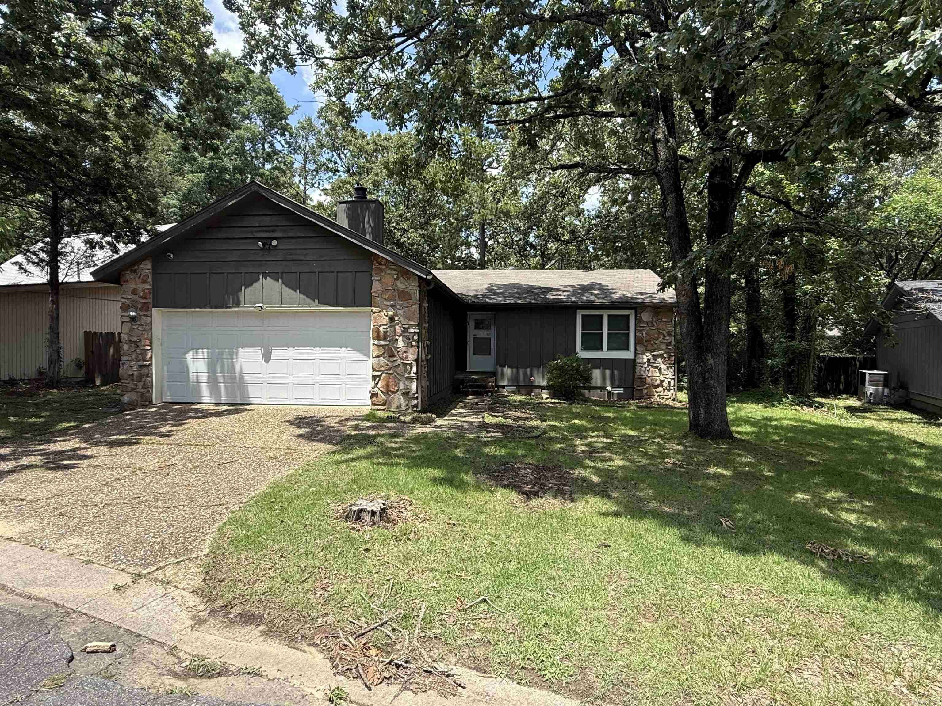 7 HICKORY LANE, Maumelle, AR 72113