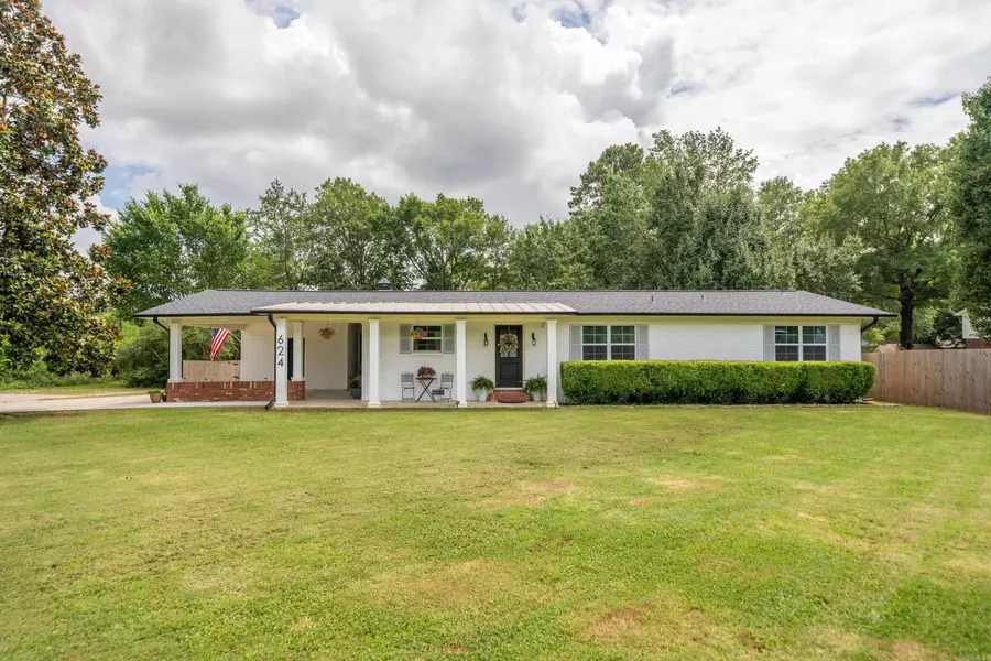 624 Ridgeway Street, Hot Springs, AR 71901