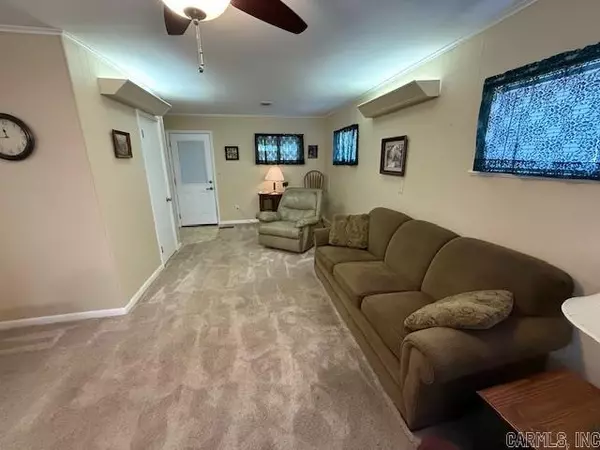 Benton, AR 72015,209 Crouch Street