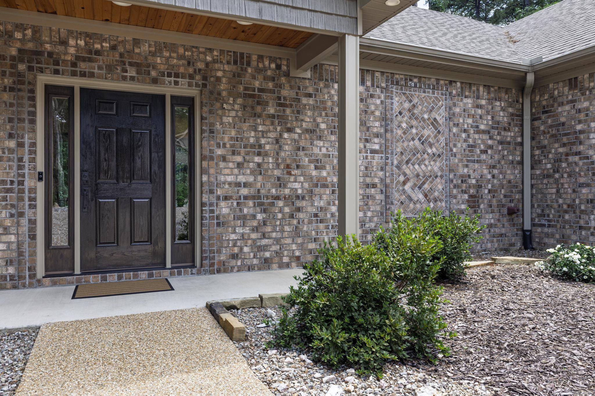 Hot Springs Village, AR 71909,1 Siega Lane