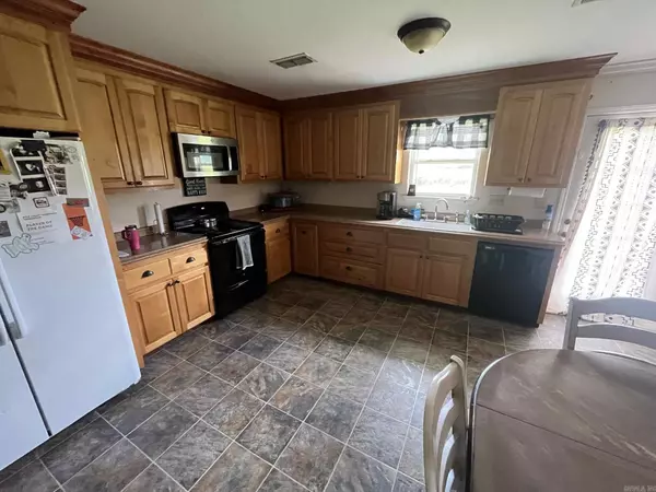 Mena, AR 71953,156 Frontier Ln.