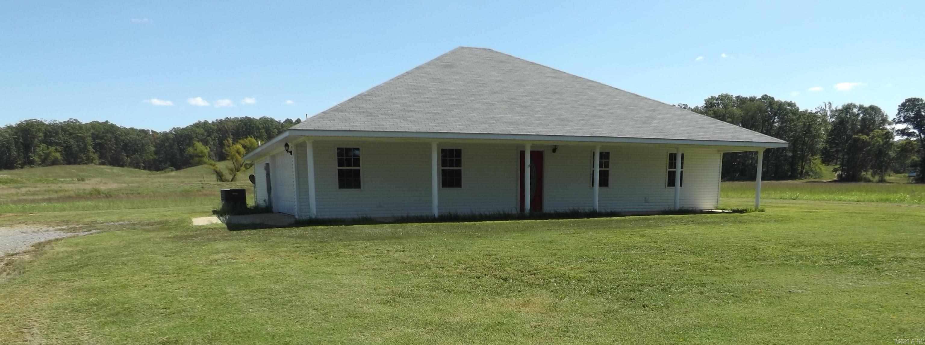 156 Frontier Ln., Mena, AR 71953