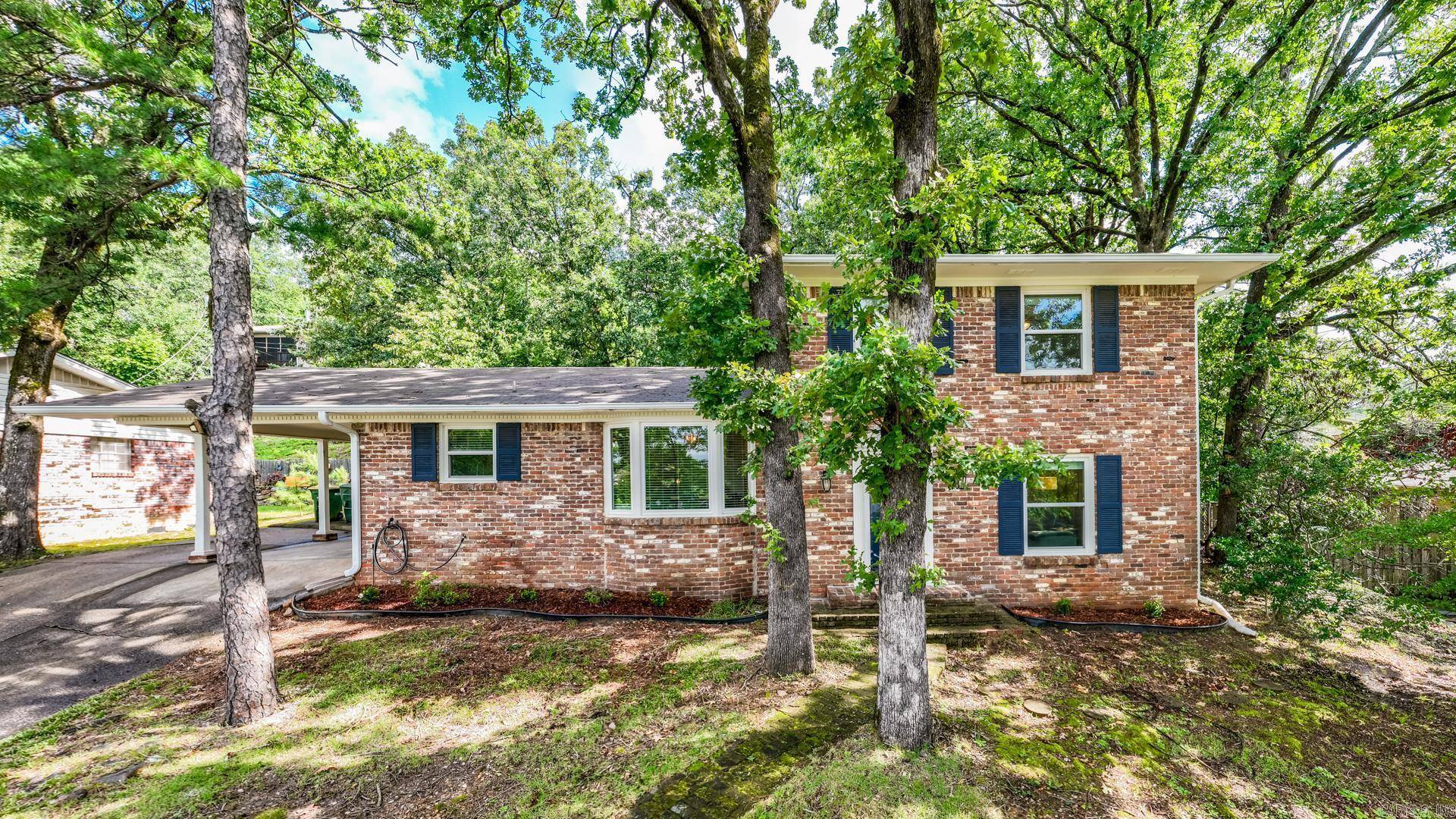7002 Amherst Drive, Little Rock, AR 72205