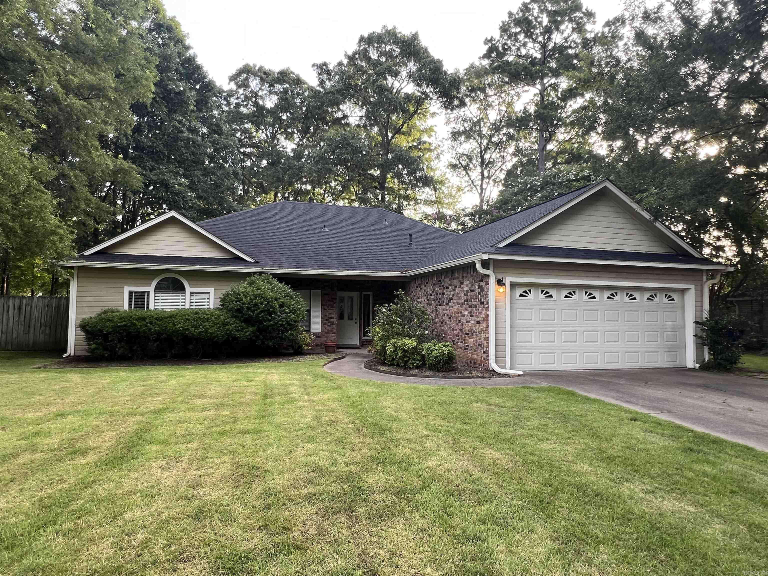 Maumelle, AR 72113