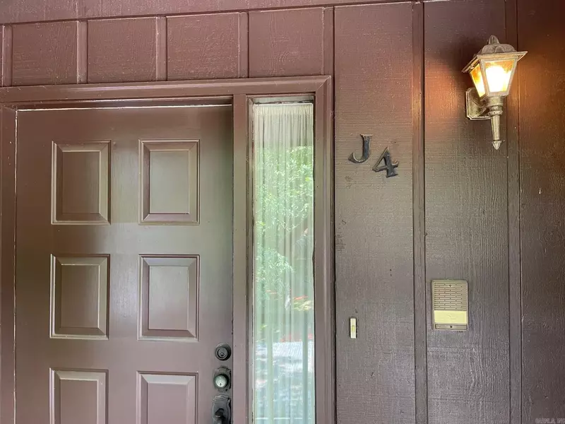 2315 Lakeshore DriveJ-4, Hot Springs, AR 71913
