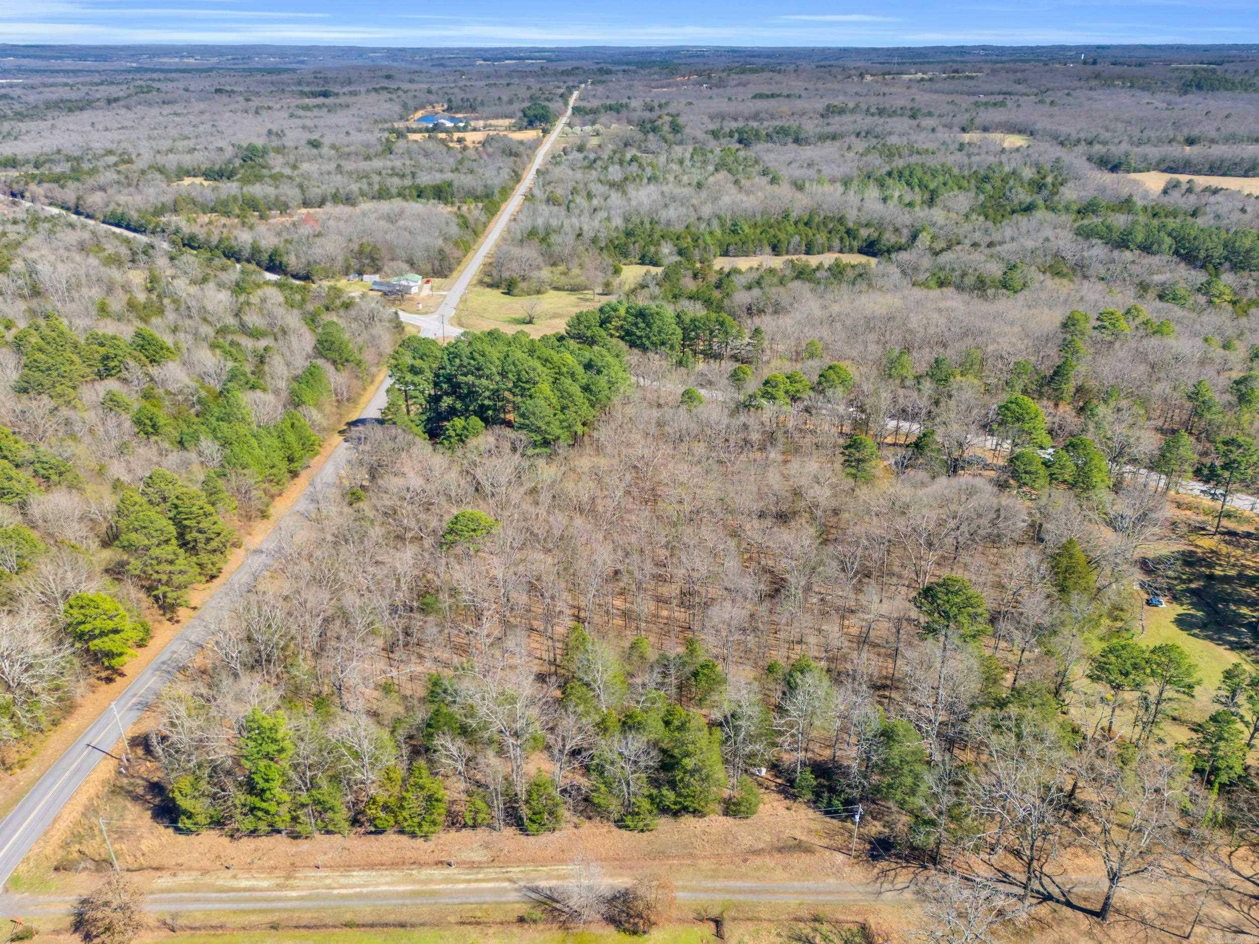 Pangburn, AR 72121,647 Dewey Road