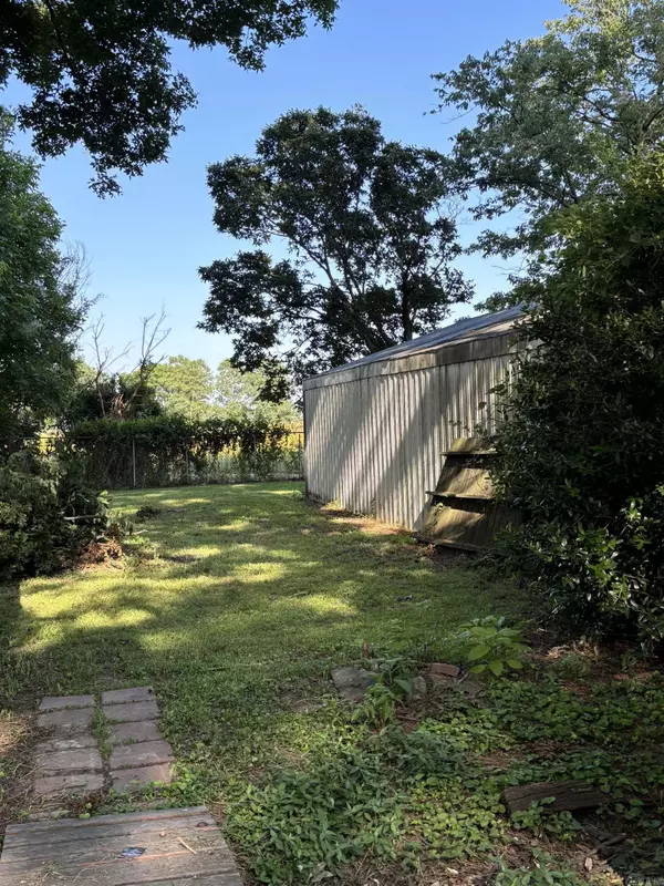 Blytheville, AR 72315,1702 S Ruddle Rd