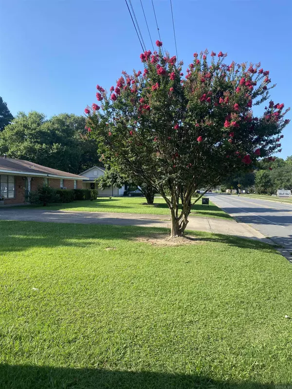 Conway, AR 72034,Address not disclosed