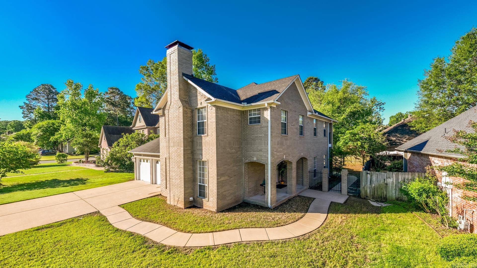 167 Calais Drive, Maumelle, AR 72113