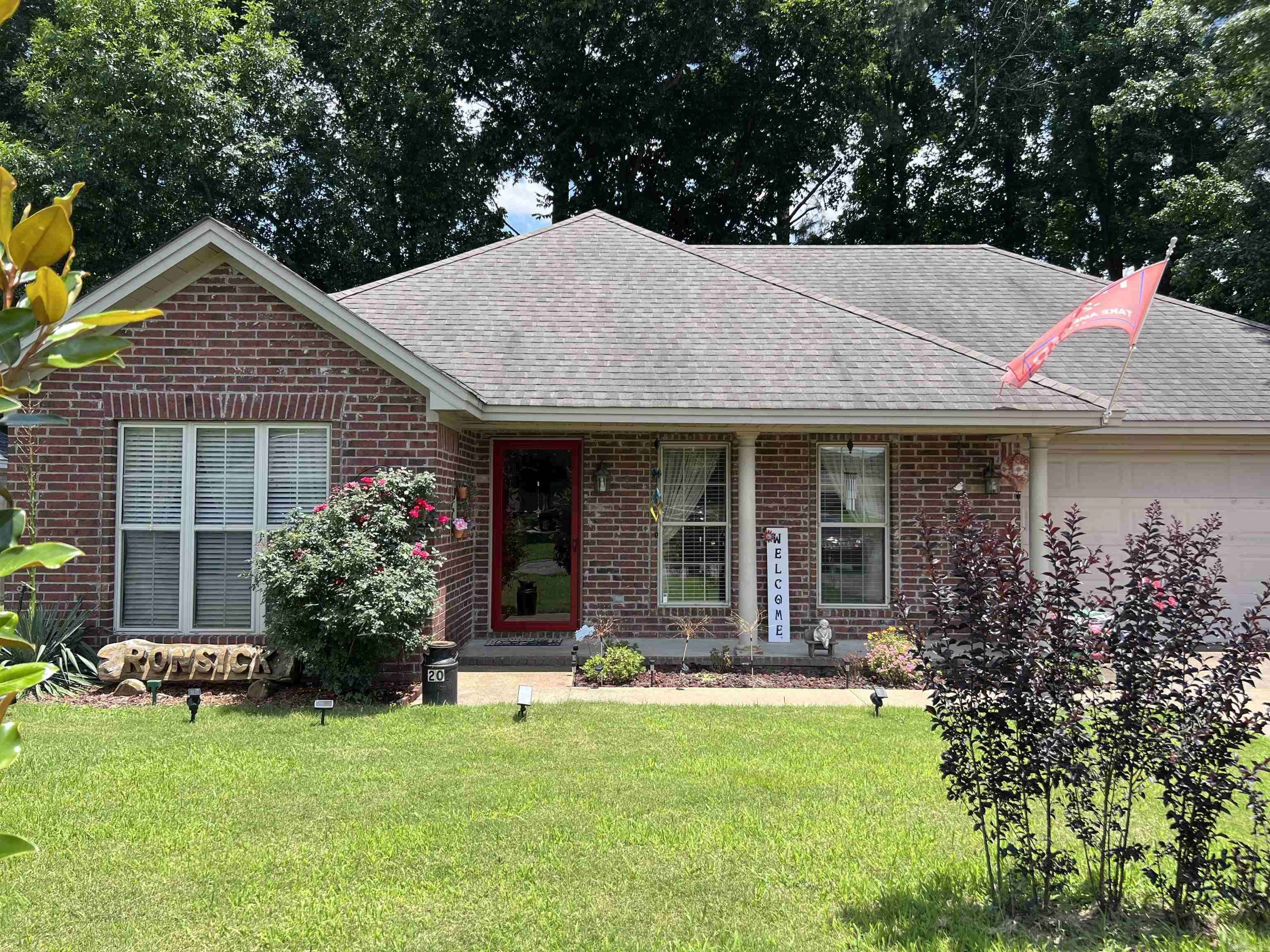 Searcy, AR 72143