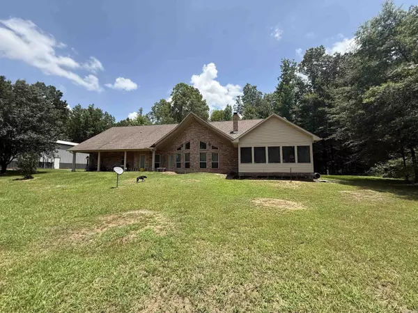 Nashville, AR 71852,398 Barton Bethel Road