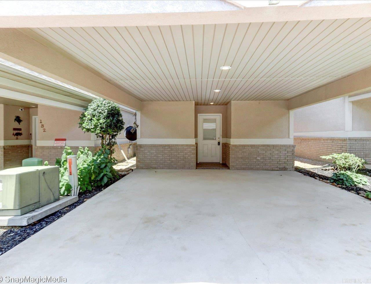 Hot Springs, AR 71913,182 Villa PointeB