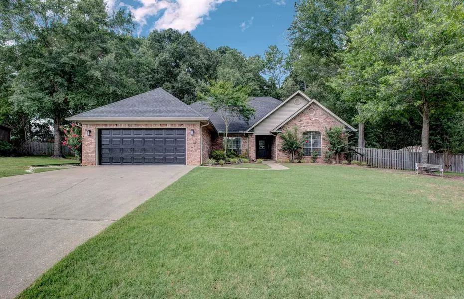 4600 Lexington Park Circle, Bryant, AR 72022