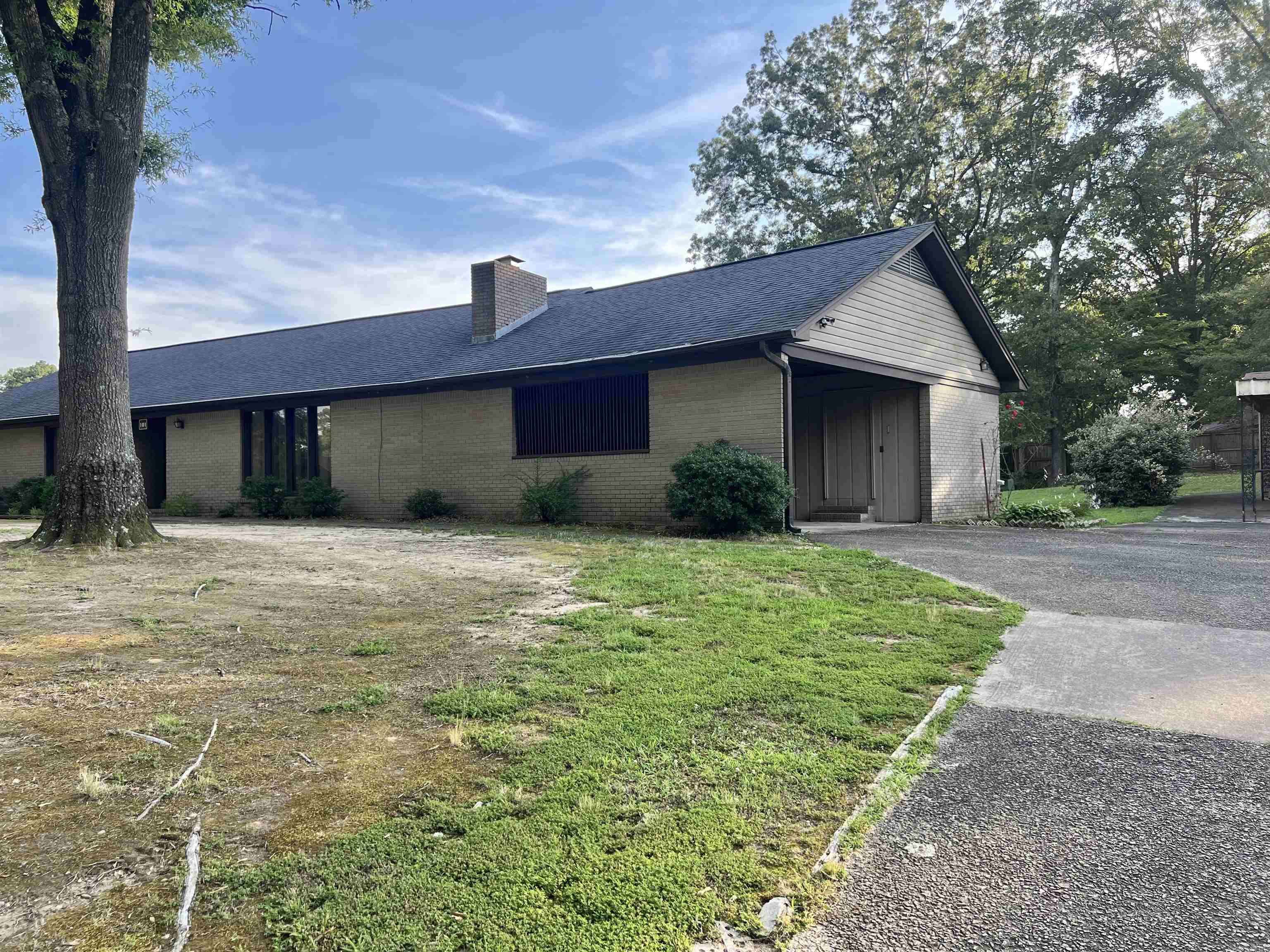 Bald Knob, AR 72010,101 Fairway Drive