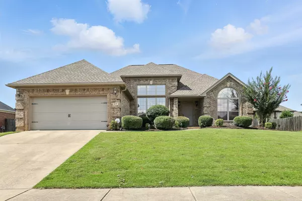 6137 Remington Drive, Bryant, AR 72022