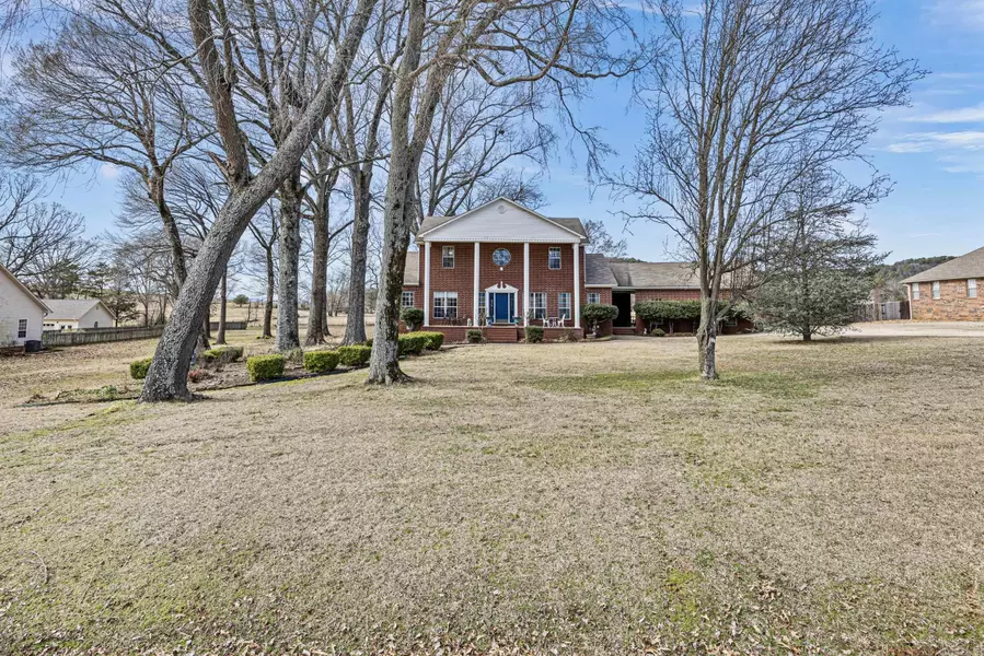 343 Walleye Drive, Russellville, AR 72802
