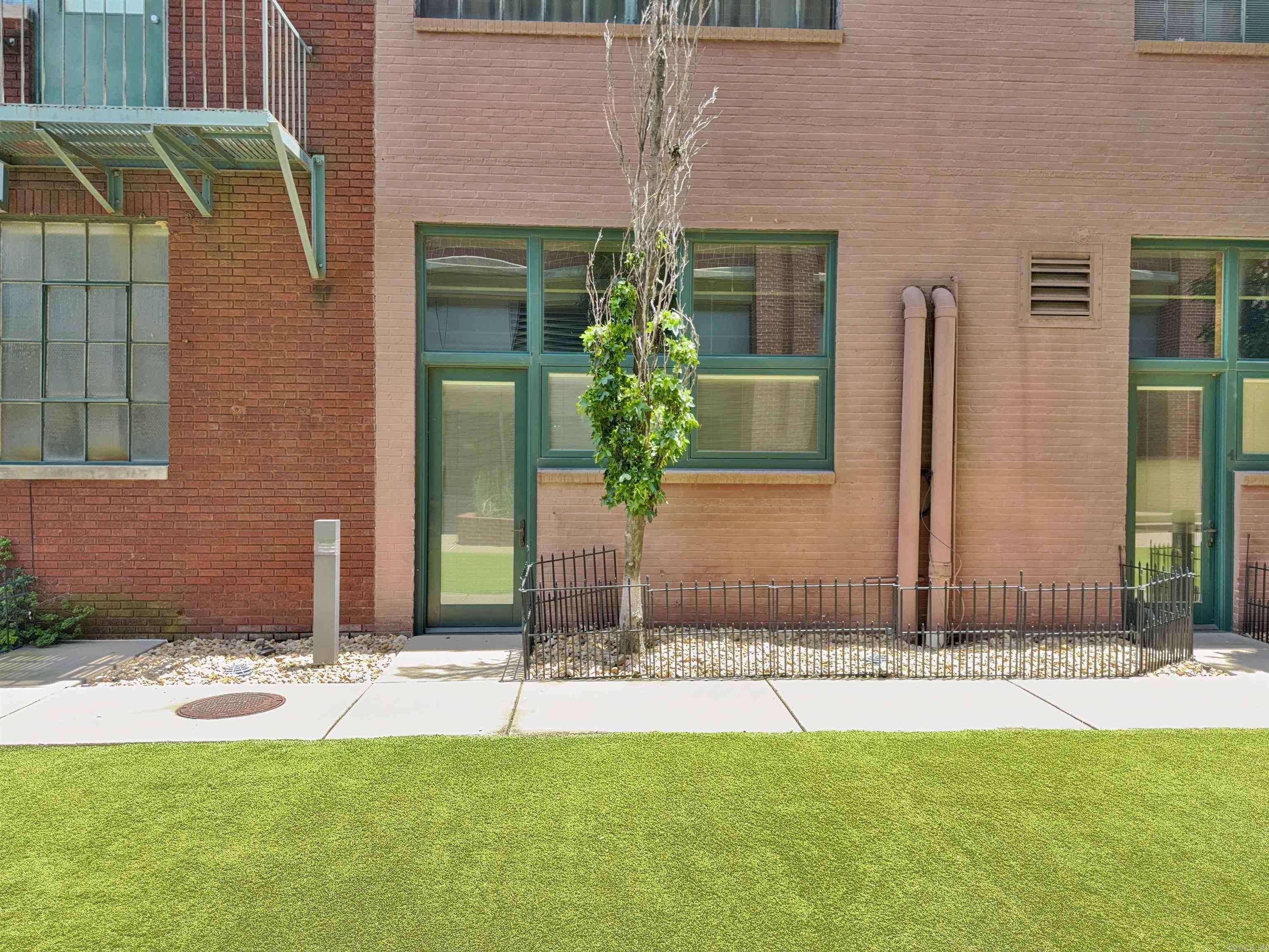 423 E 3Rd St Courtyard 5Courtyard5, Little Rock, AR 72201
