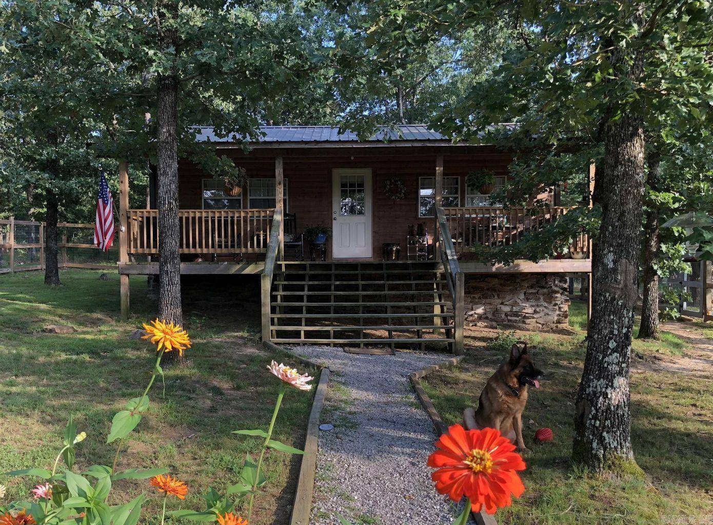 2401 Thida Road, Bradford, AR 72020