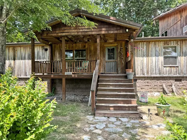 Mountain View, AR 72560,681 Jellon Dr