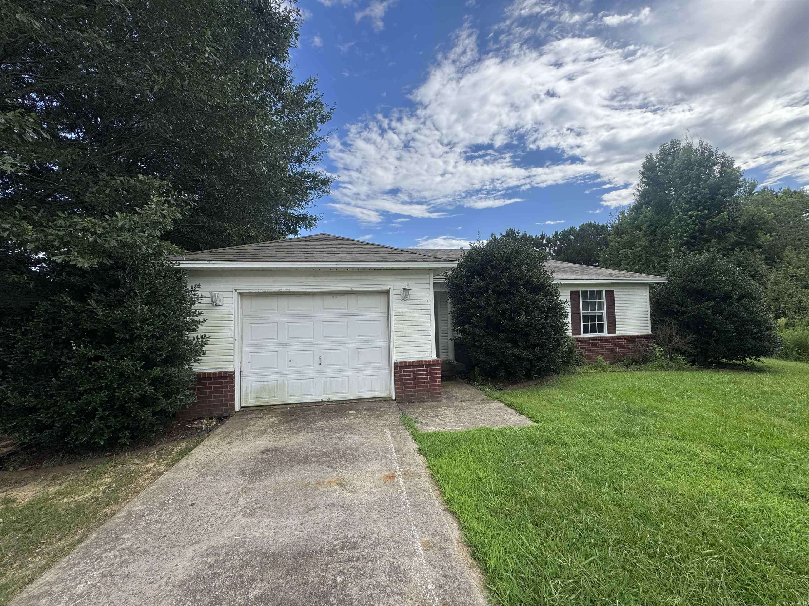 1811 Birchwood Drive, Beebe, AR 72012