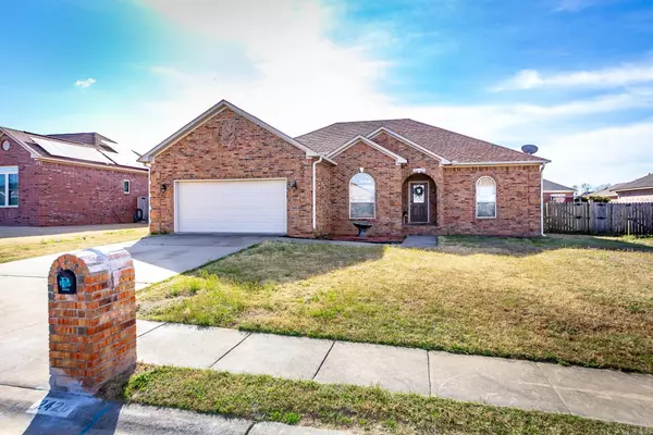 2426 Palisade Drive, Cabot, AR 72023