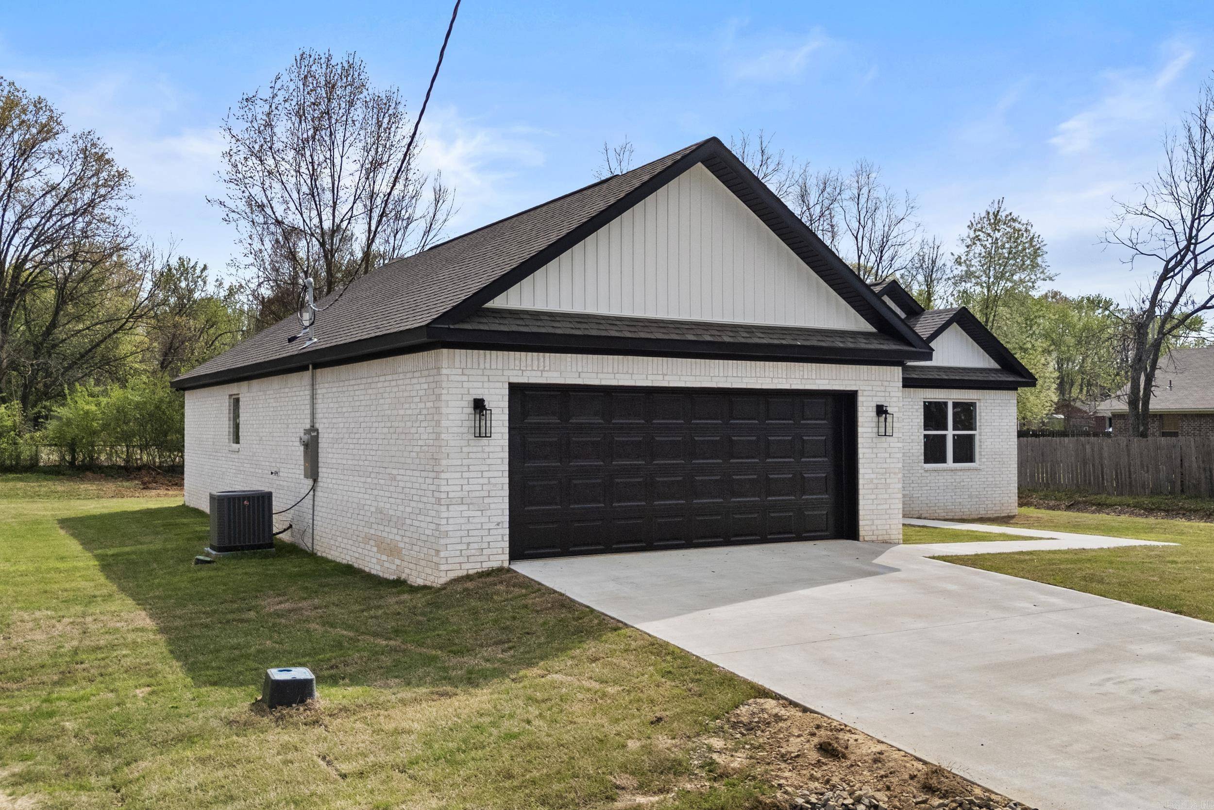 Mayflower, AR 72106,14 Ledrick Circle