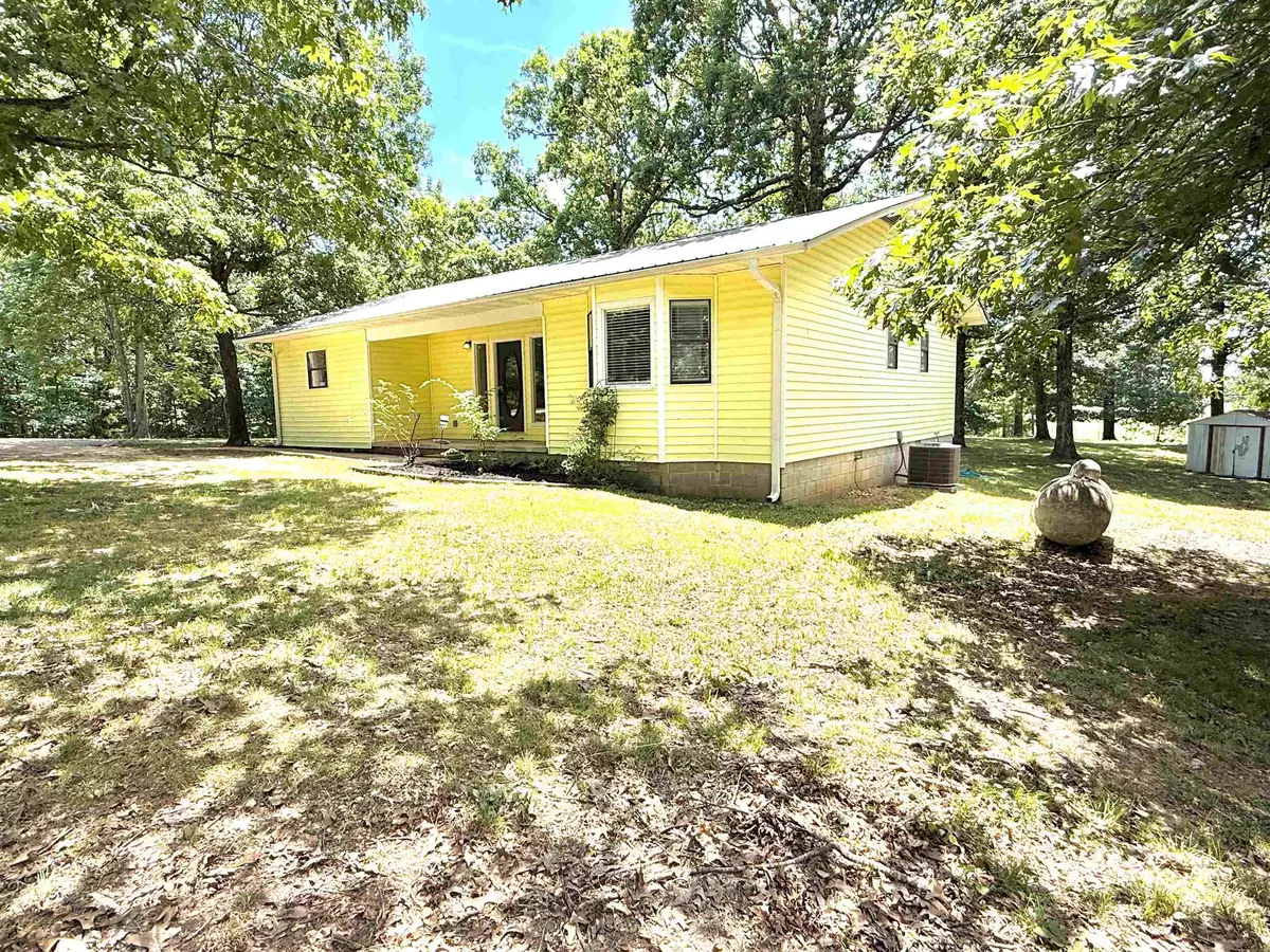 Sidney, AR 72577,184 Vickery Road