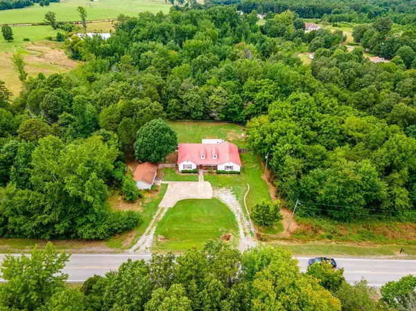 Searcy, AR 72143,Address not disclosed
