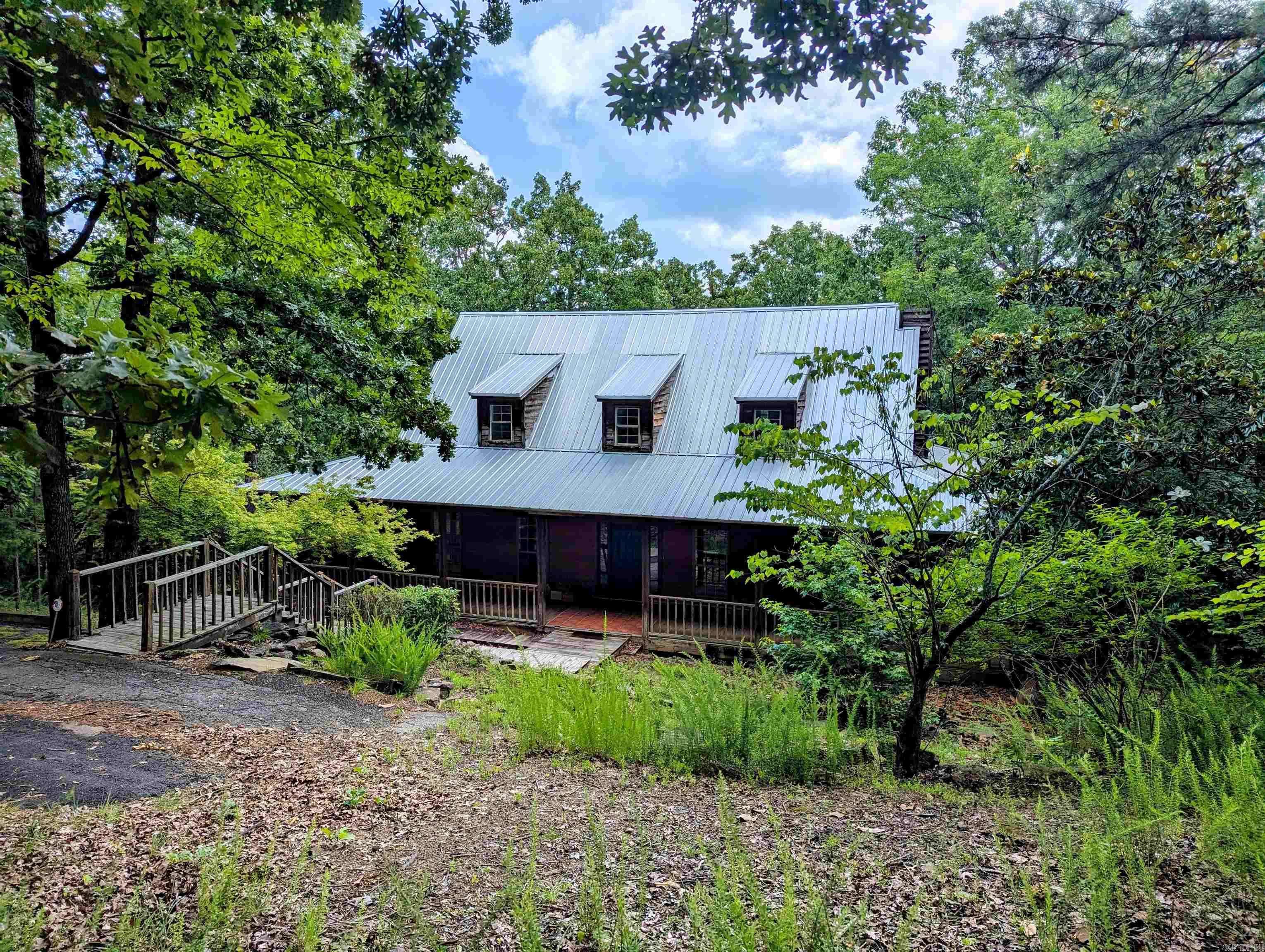 Quitman, AR 72131,160 Lake Point Drive