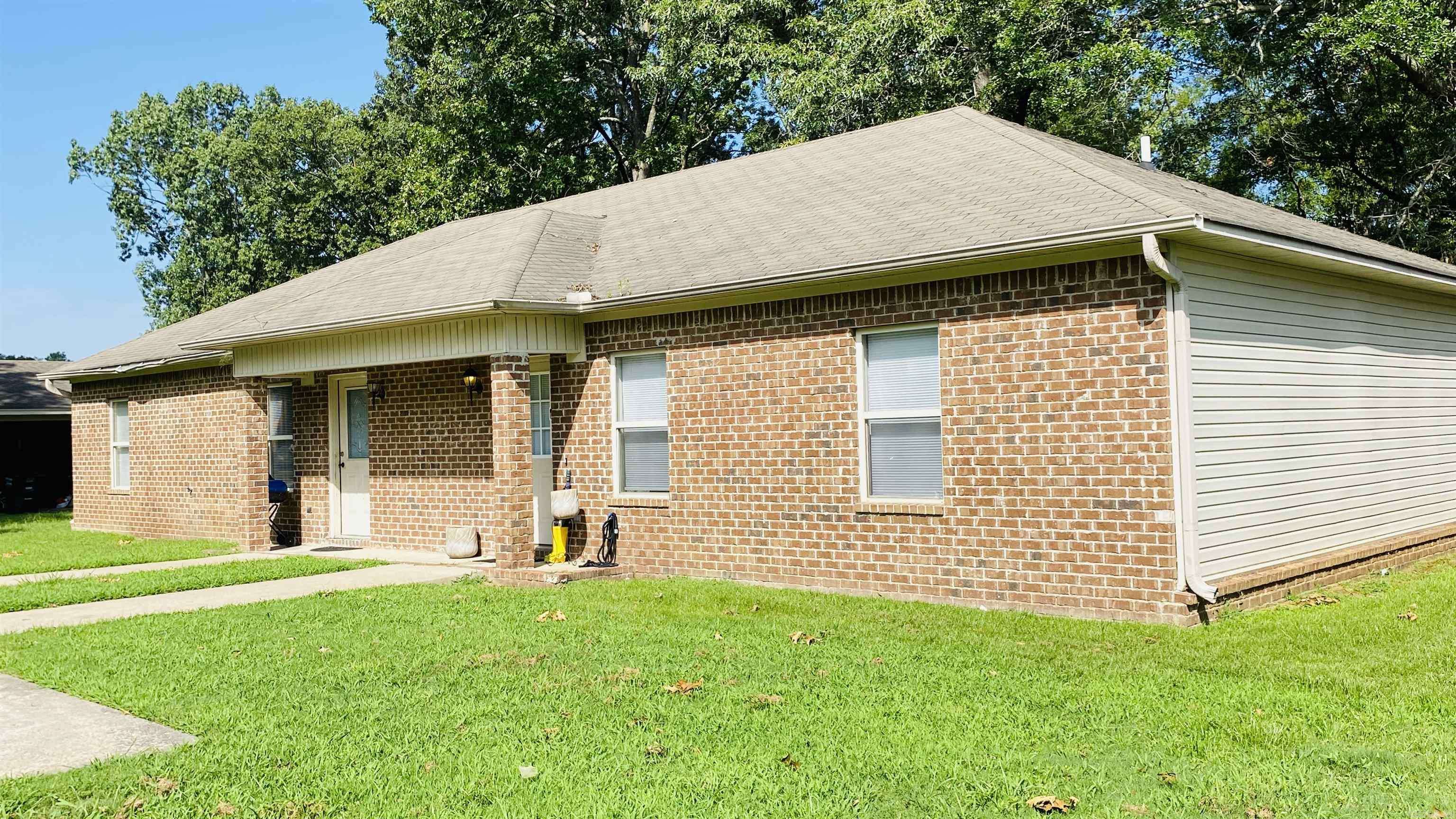 1044 Gina Circle Unit A-B$925/mo., Jacksonville, AR 72076