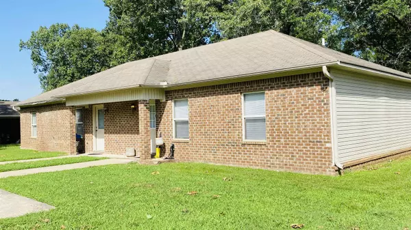 1044 Gina Circle Unit A-B$925/mo., Jacksonville, AR 72076