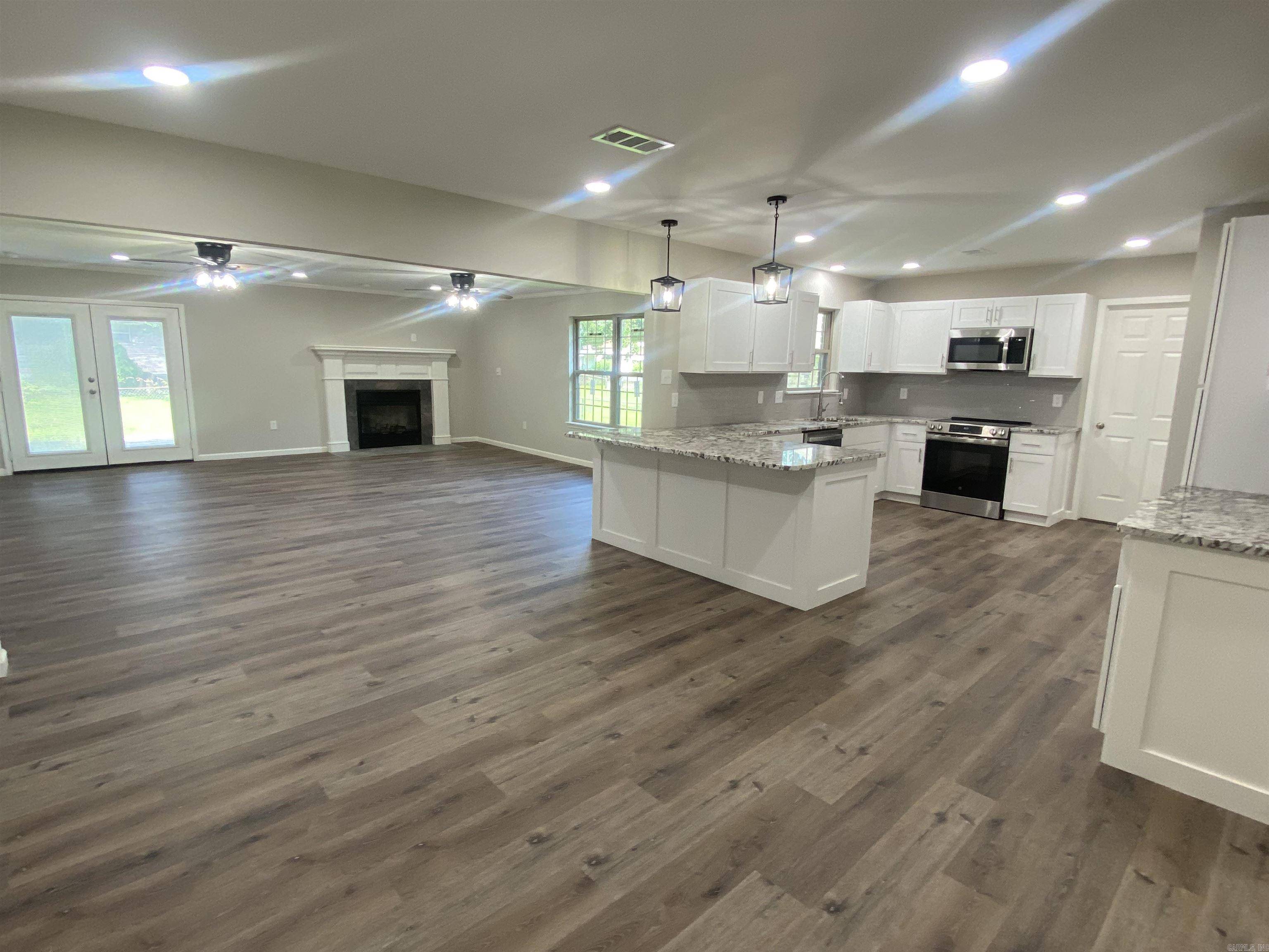 Jacksonville, AR 72076,1812 N James Street