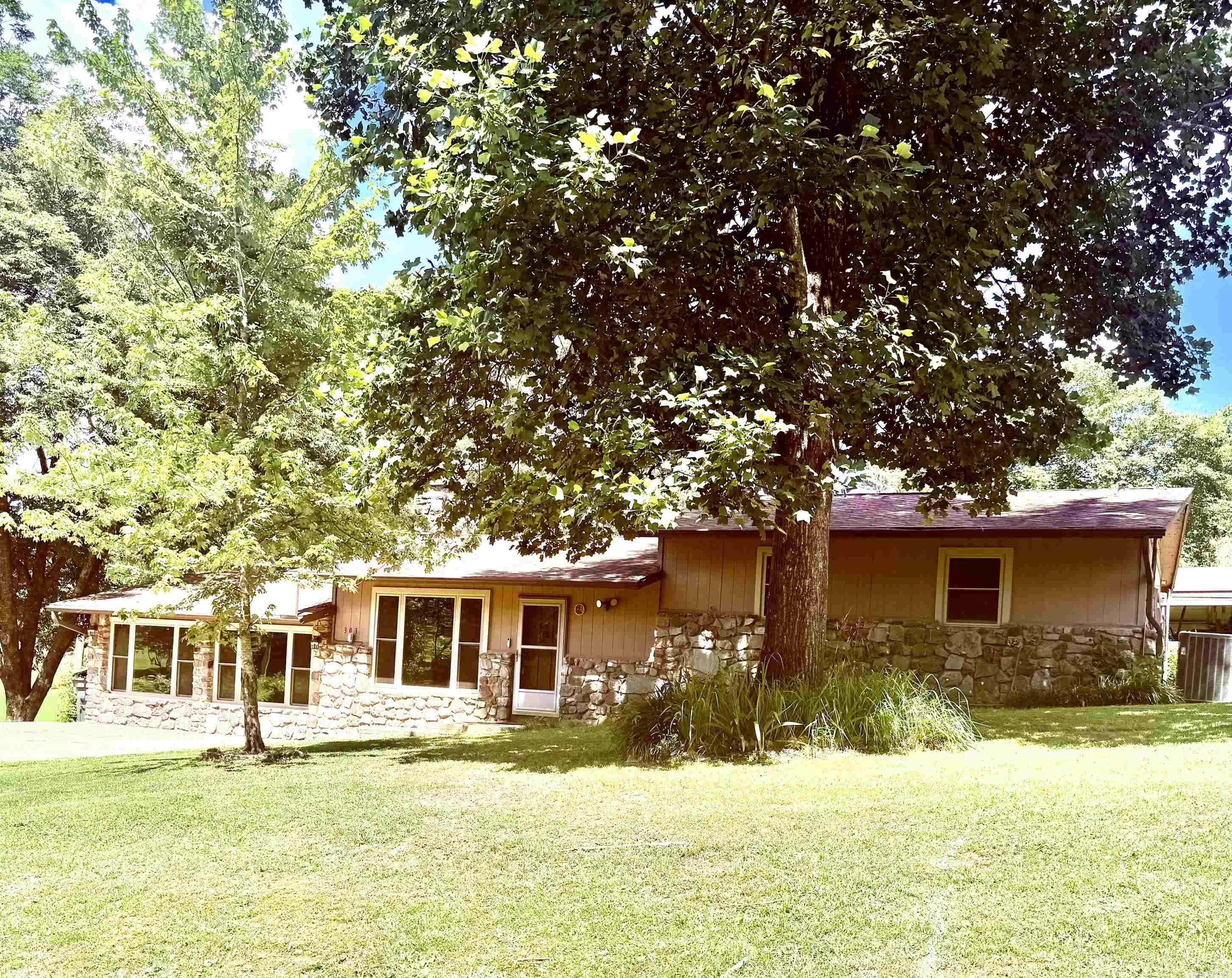 Hot Springs, AR 71913,303 Cimmaron Street